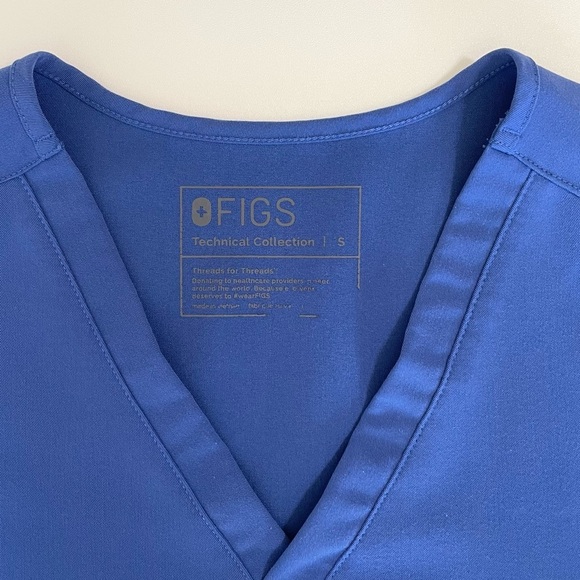 Figs Scrub Set Limited Edition Denim Blue Small Catarina Top  XS Tall Yola Pants - Picture 5 of 16